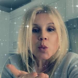 Meet your Posher, Charlene casey